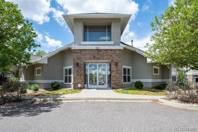 1881 S Dunkirk Street #106 Aurora, CO 80017