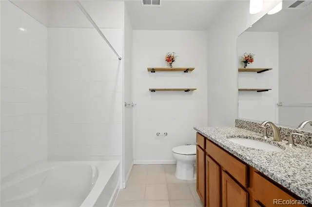 1881 S Dunkirk Street #106 Aurora, CO 80017