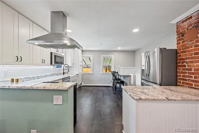 4085 S Grant Street Englewood, CO 80113
