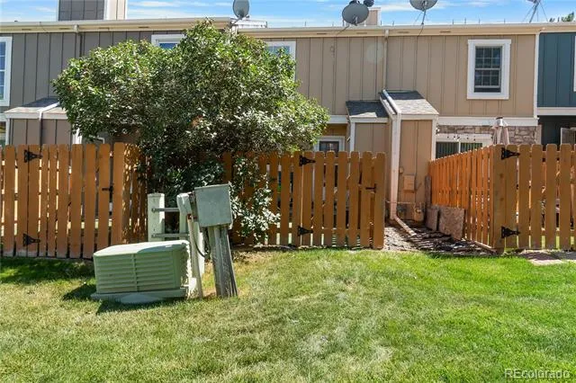 15497 E Louisiana Avenue Aurora, CO 80017