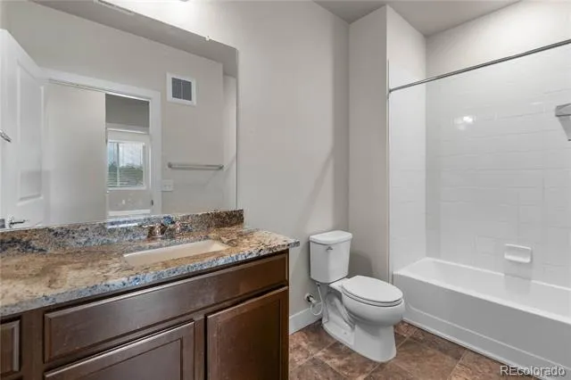 14301 E Tennessee Avenue #204 Aurora, CO 80012