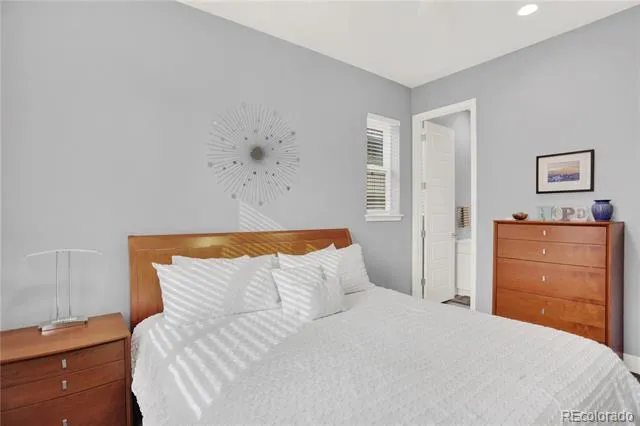 31 S Oneida Court Denver, CO 80230