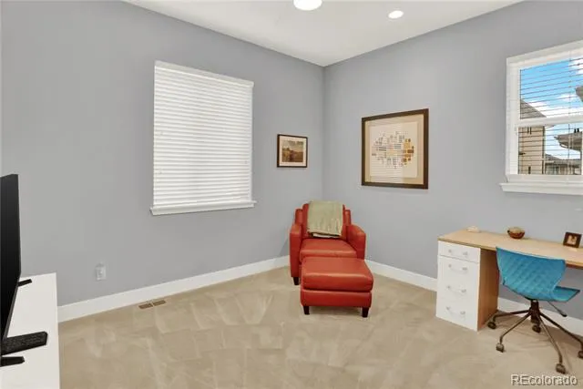 31 S Oneida Court Denver, CO 80230