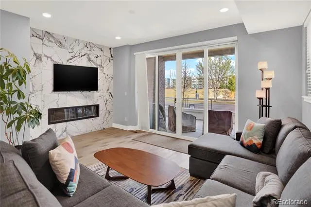 31 S Oneida Court Denver, CO 80230