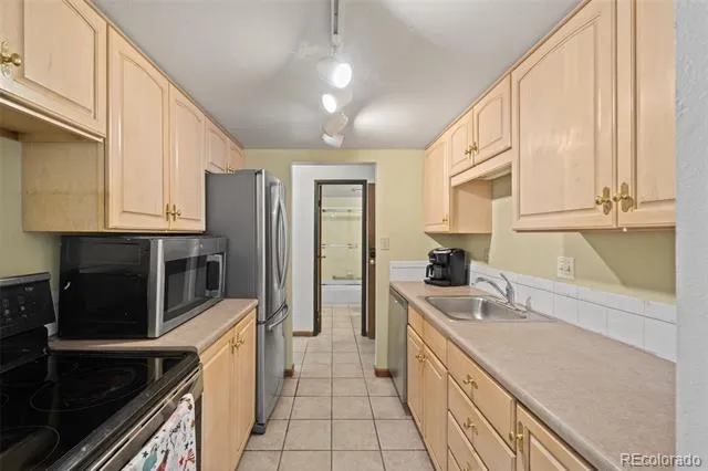 7780 W 38th Avenue #102 Wheat Ridge, CO 80033