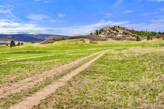 1 S Perry Park Road Larkspur, CO 80118