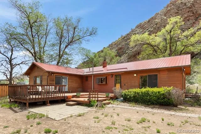 19811 US Highway 50 Cotopaxi, CO 81223