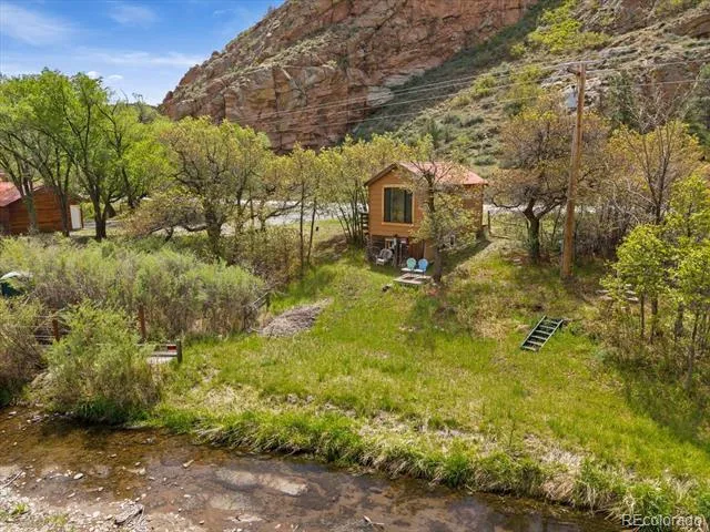 19811 US Highway 50 Cotopaxi, CO 81223