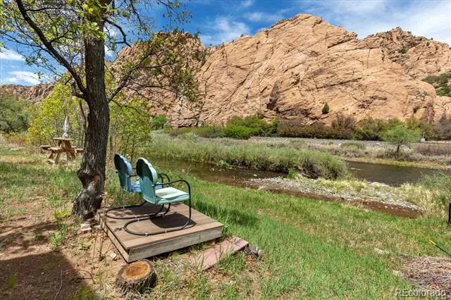 19811 US Highway 50 Cotopaxi, CO 81223