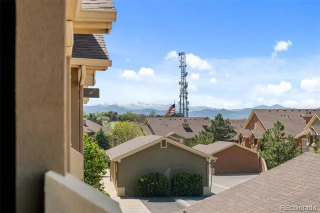 4572 Copeland Loop #201 Littleton, CO 80126