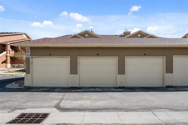 4572 Copeland Loop #201 Littleton, CO 80126