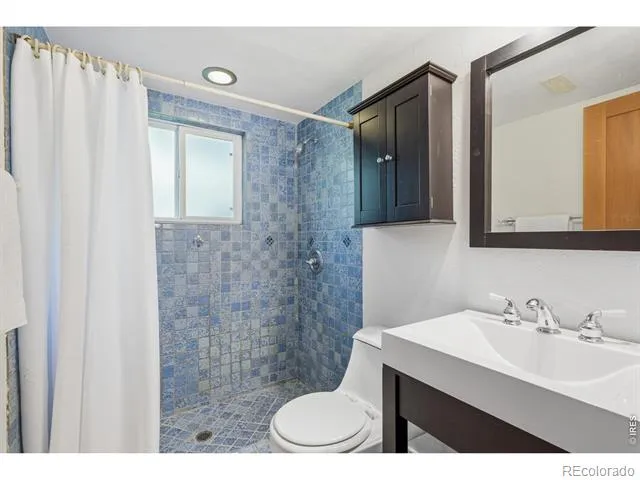 3600 Cloverleaf Drive Boulder, CO 80304