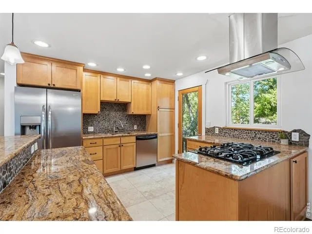 3600 Cloverleaf Drive Boulder, CO 80304