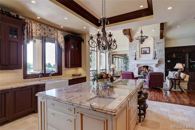 1880 Mallard Drive Broomfield, CO 80020