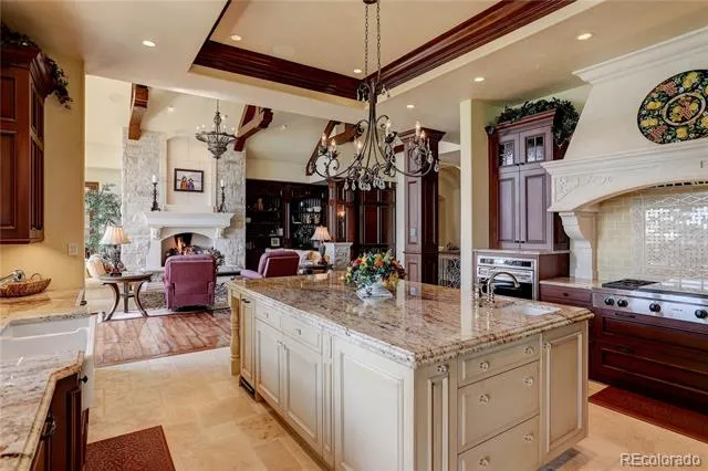 1880 Mallard Drive Broomfield, CO 80020
