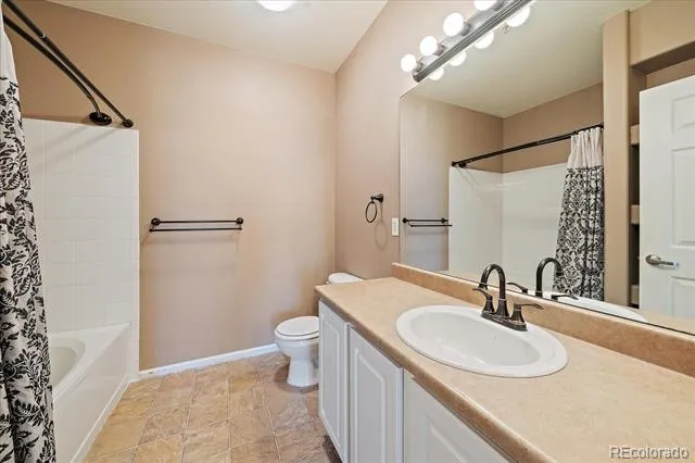 5255 Memphis Street #202 Denver, CO 80239