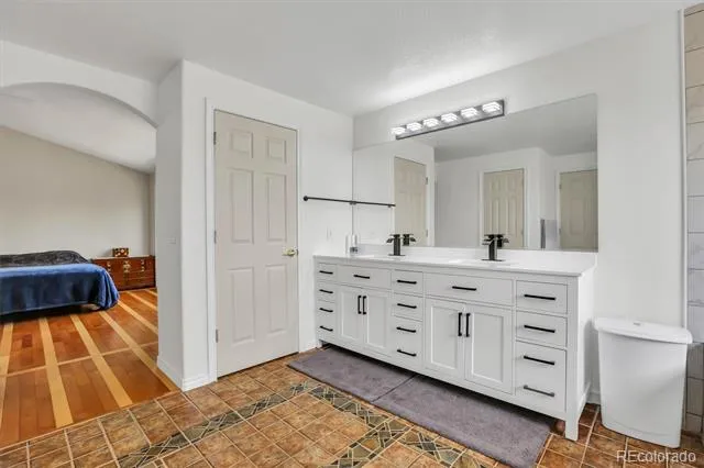 17391 E Weaver Avenue Aurora, CO 80016