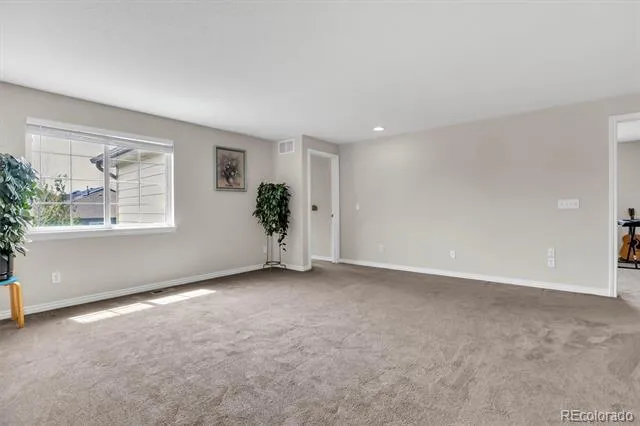 17391 E Weaver Avenue Aurora, CO 80016