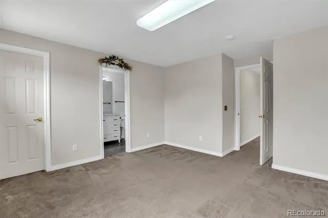 17391 E Weaver Avenue Aurora, CO 80016