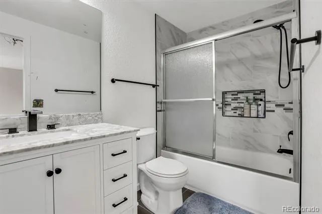 17391 E Weaver Avenue Aurora, CO 80016