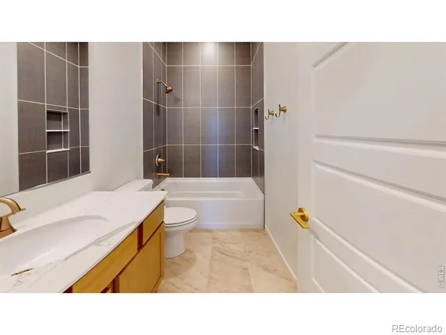510 Lexi Lane Hudson, CO 80642