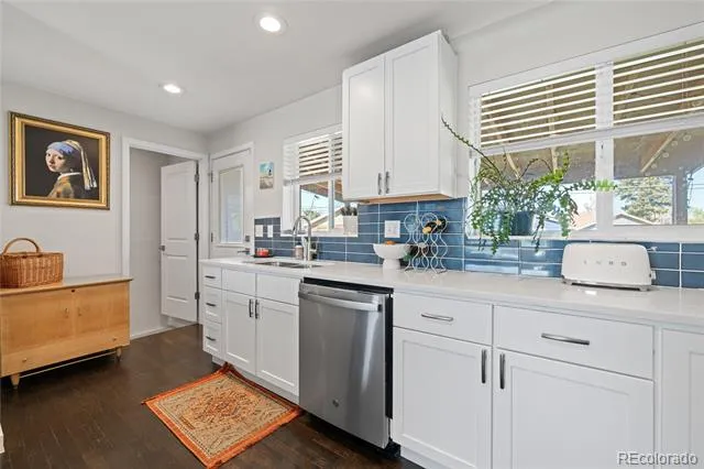 3011 Oneida Street Denver, CO 80207