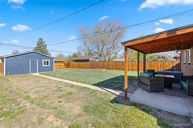 3011 Oneida Street Denver, CO 80207