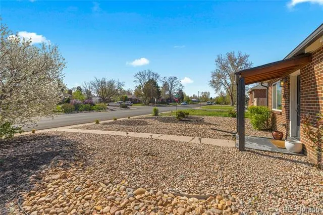 3011 Oneida Street Denver, CO 80207