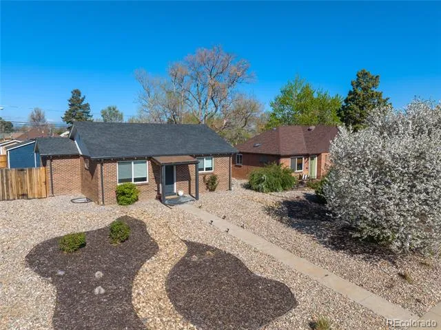 3011 Oneida Street Denver, CO 80207