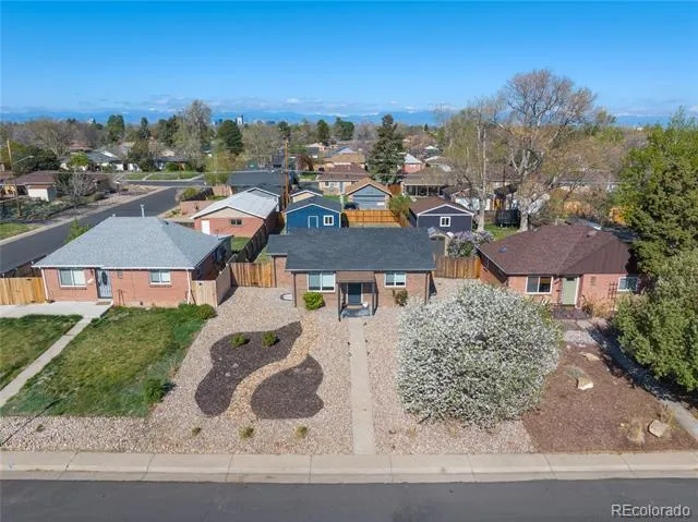 3011 Oneida Street Denver, CO 80207