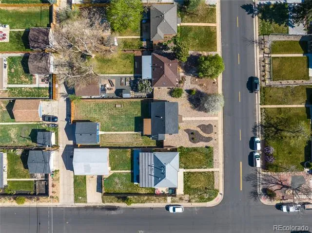 3011 Oneida Street Denver, CO 80207