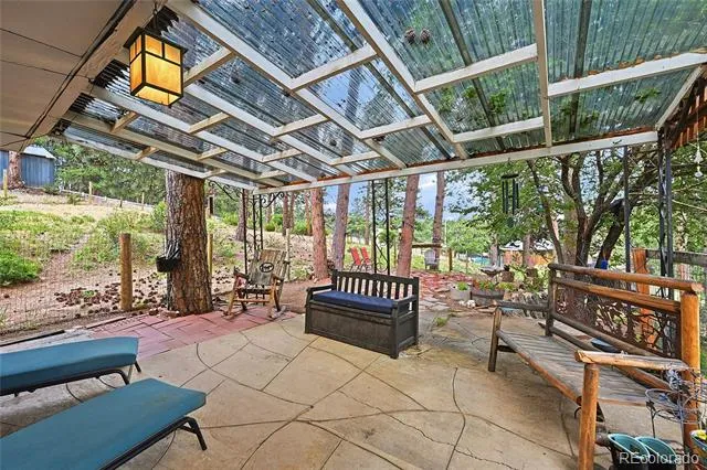 22867 Pawnee Road Indian Hills, CO 80454
