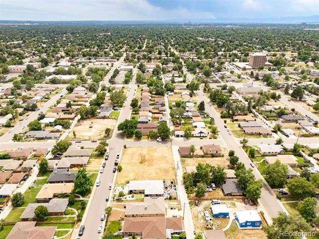 3611 Grape Street Denver, CO 80207