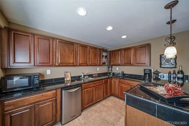 19676 E Pinewood Drive Aurora, CO 80016