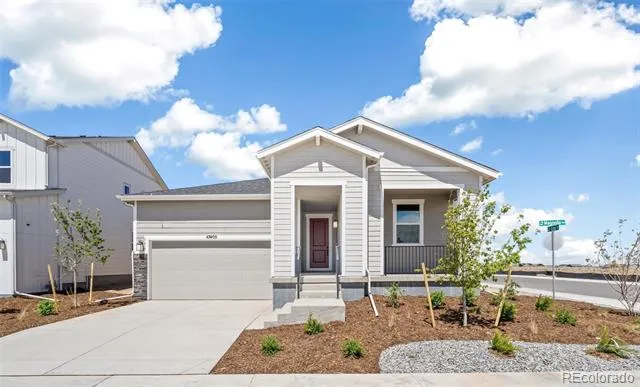 47409 Magnolia Avenue Bennett, CO 80102
