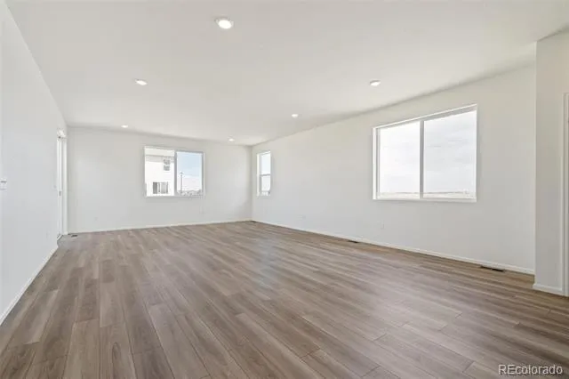 47409 Magnolia Avenue Bennett, CO 80102