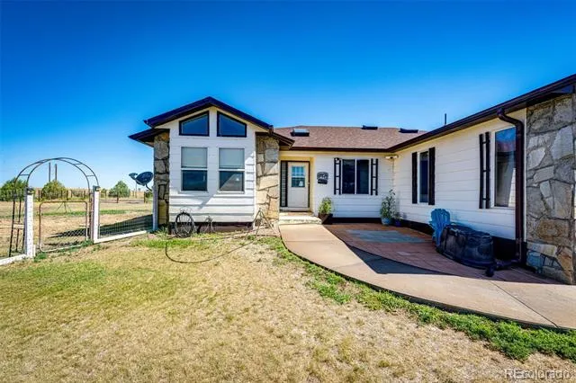 4820 Schumaker Road Bennett, CO 80102
