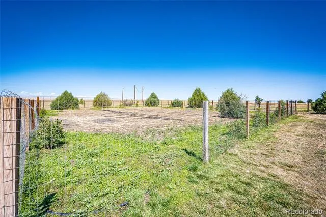 4820 Schumaker Road Bennett, CO 80102