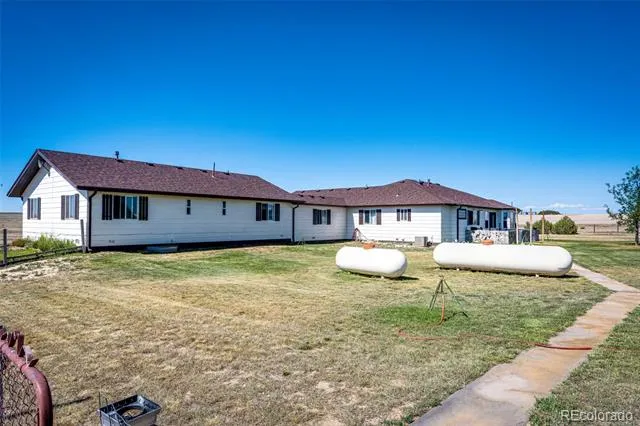 4820 Schumaker Road Bennett, CO 80102
