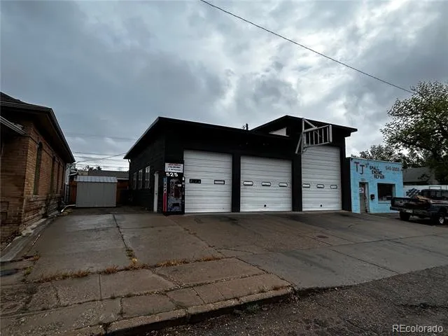 525 7th St Pueblo, CO 81003