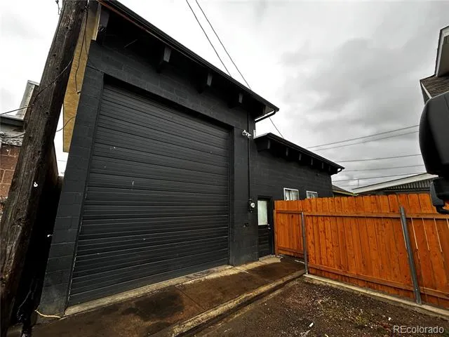 525 7th St Pueblo, CO 81003