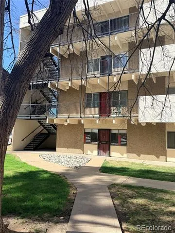 364 S Ironton Street #128 Aurora, CO 80012