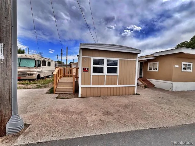 3600 Cascade Avenue Colorado Springs, CO 80907