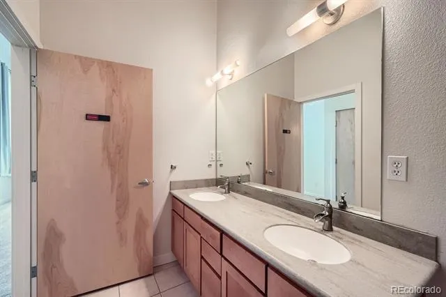 7700 E 29th street Avenue #404 Denver, CO 80238