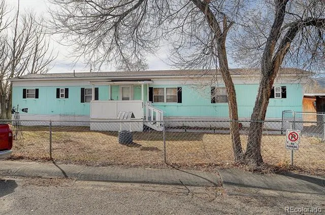 602 Vine Street Salida, CO 81201