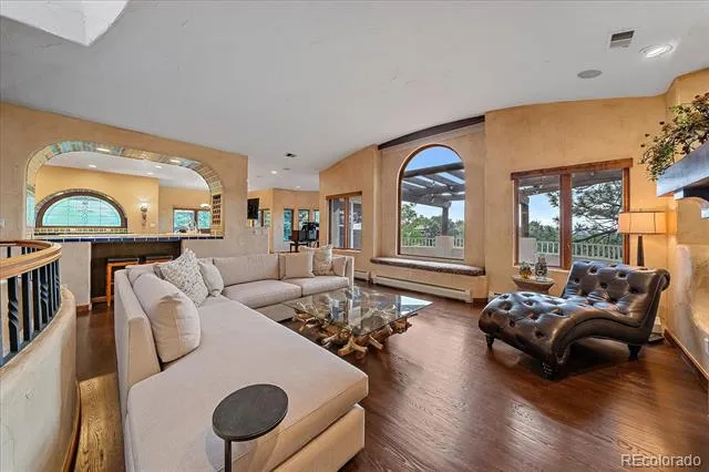 7022 Secrest Court Arvada, CO 80007