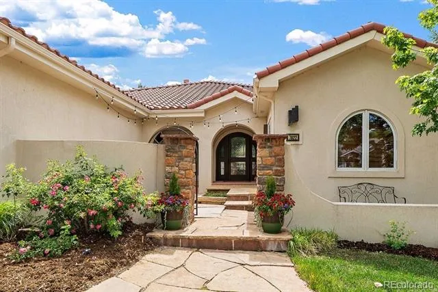7022 Secrest Court Arvada, CO 80007