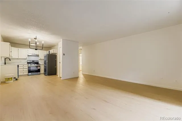 13500 E Cornell Avenue #206 Aurora, CO 80014