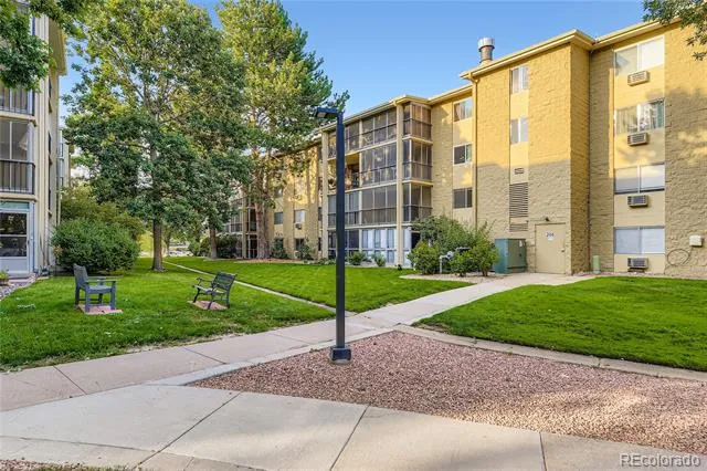 13500 E Cornell Avenue #206 Aurora, CO 80014