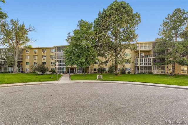13500 E Cornell Avenue #206 Aurora, CO 80014